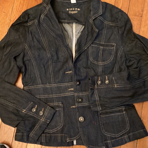 Jeans jacket - Picture 2 of 5
